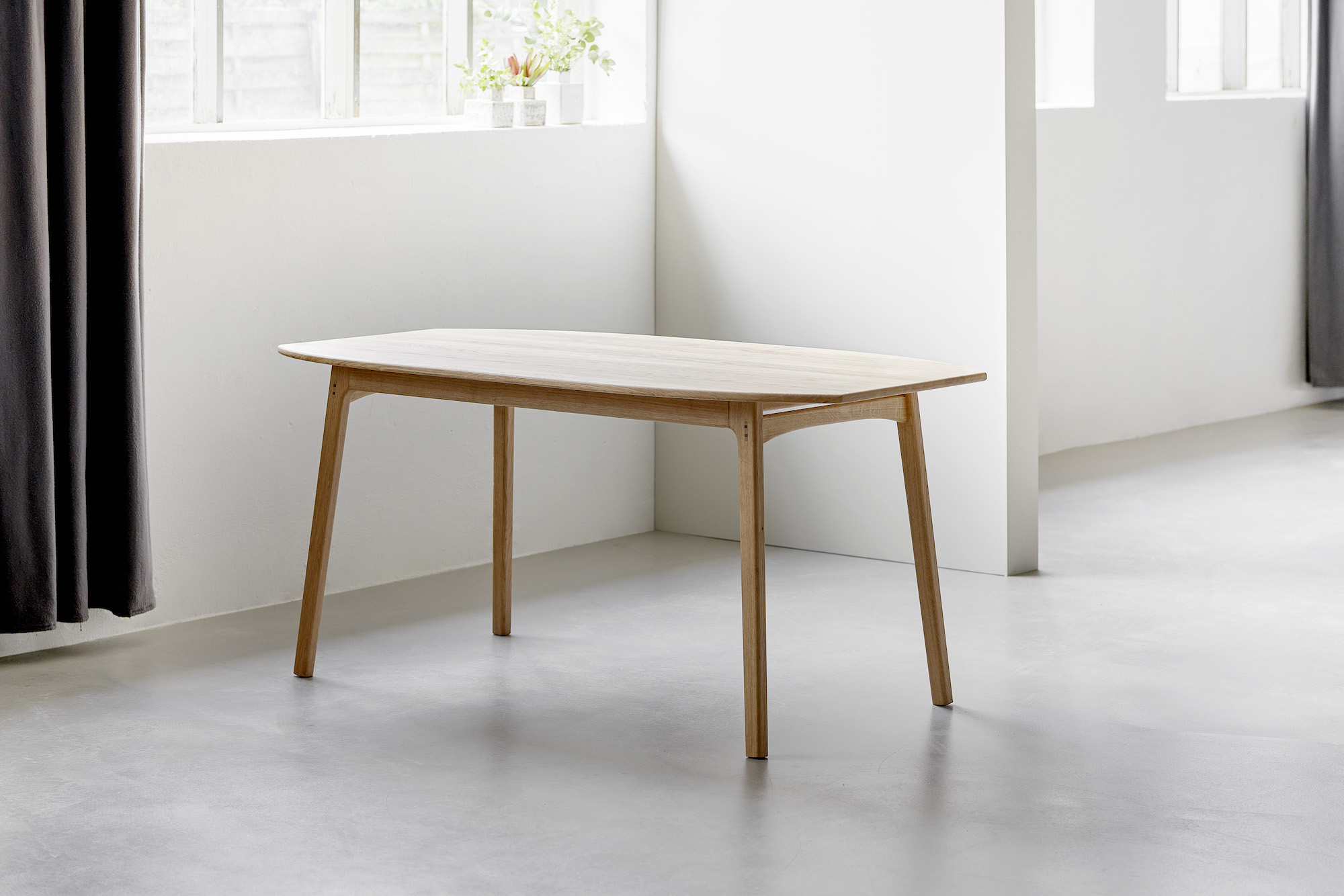 Dulwich shop extension table